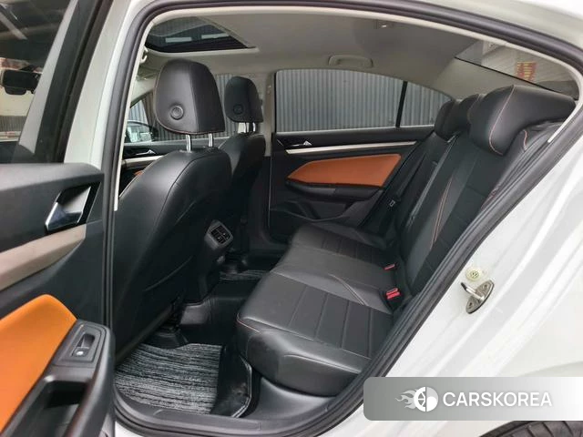 Volkswagen Bora id 4255727 из Китая 9