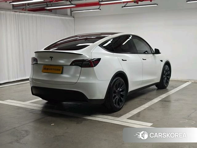 Tesla Model Y id 3908030 из Китая 9