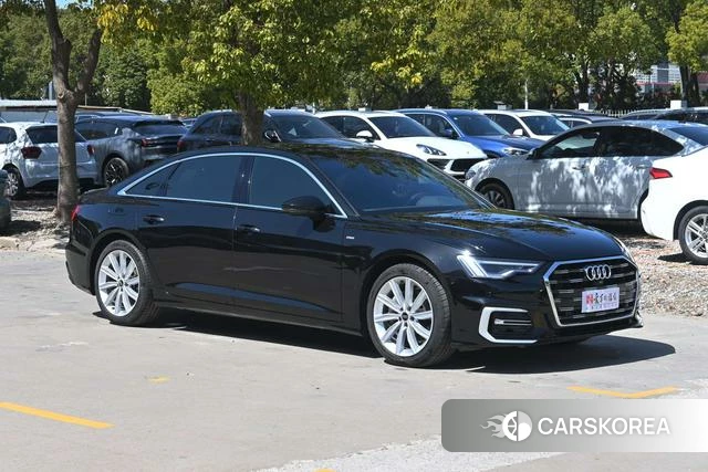 Audi A6L id 4239945 из Китая 9