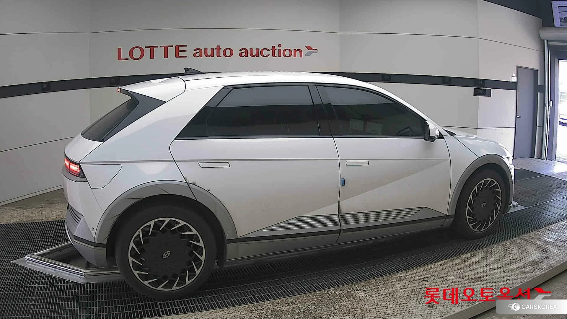 Hyundai IONIQ 5 id 3882064 из Кореи 9