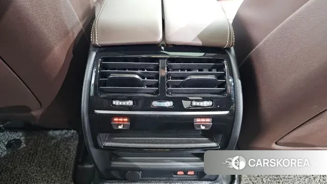 BMW 5 Series (G30) id 3090013 из Кореи 9