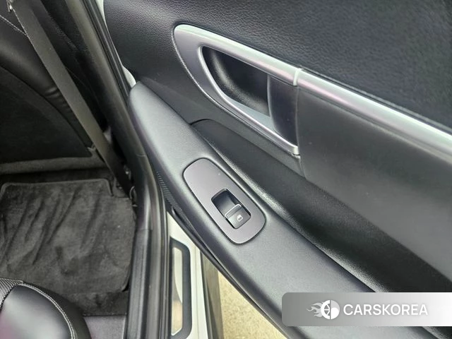 Hyundai Sonata (DN8) id 3936765 из Кореи 9