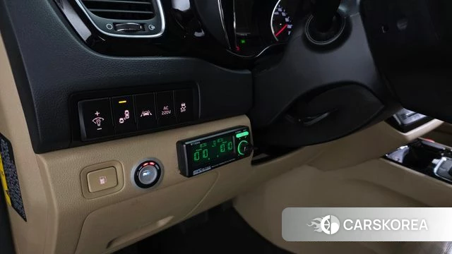 Kia All New Carnival id 4397981 из Кореи 9