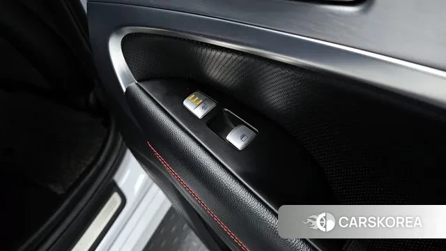 Genesis G70 id 3672683 из Кореи 9