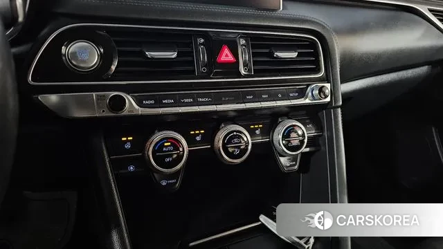 Genesis G70 id 3557434 из Кореи 9