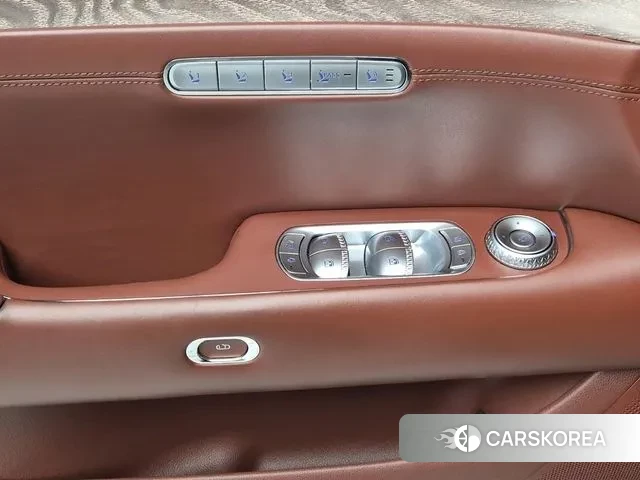 Genesis G90 (RS4) id 3591673 из Кореи 9