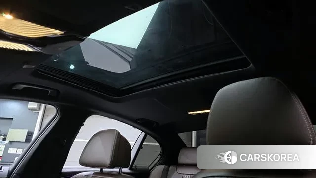 BMW 5 Series (G30) id 3518255 из Кореи 9