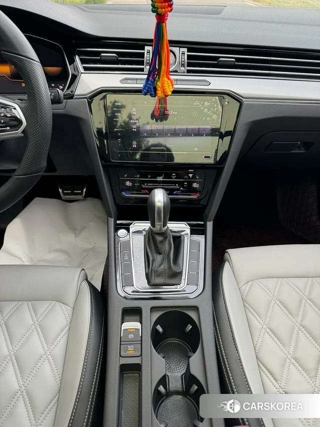 Volkswagen Magotan id 4393163 из Китая 9