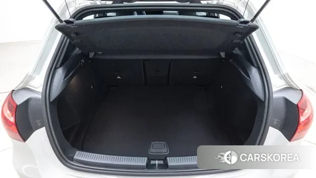 Mercedes-Benz A-Class W177 id 2997956 из Кореи 9