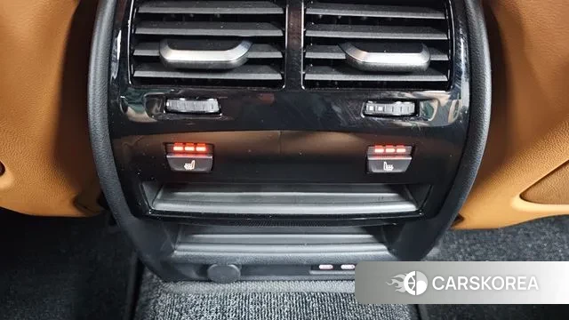 BMW 5 Series (G30) id 3701666 из Кореи 9