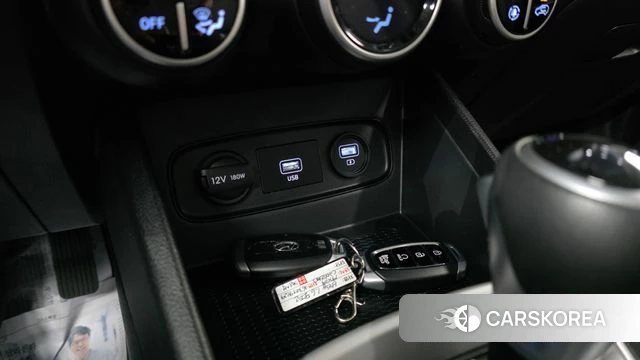 Hyundai Venue id 4397373 из Кореи 9