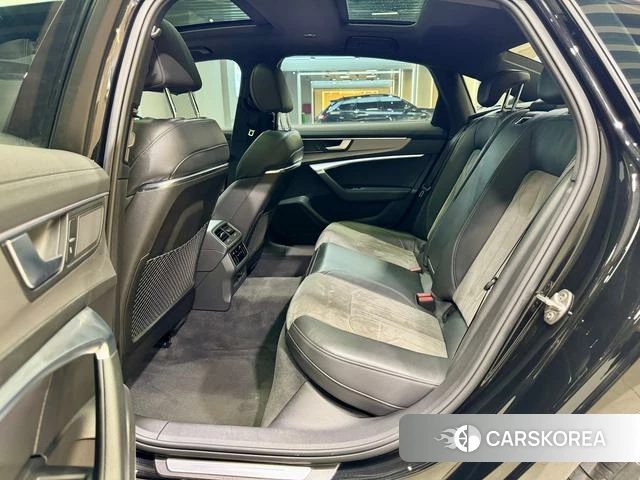 Audi A6L id 3896017 из Китая 9