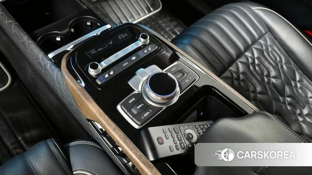 Genesis G90 id 3827698 из Кореи 9