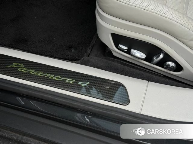 Porsche Panamera (971) id 4304952 из Кореи 9