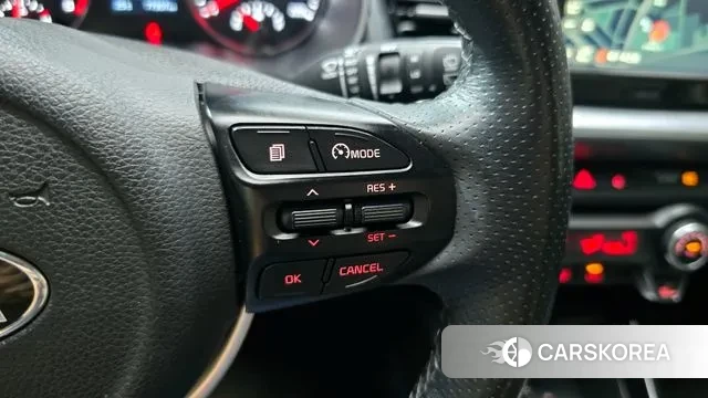 Kia Stonic id 3150523 из Кореи 9