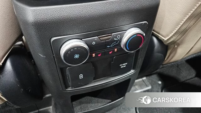 Ford Explorer 6th Generation id 3878825 из Кореи 9