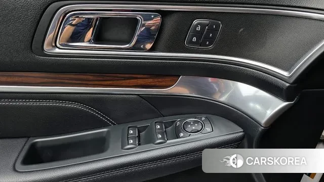 Ford Explorer id 3050702 из Кореи 9