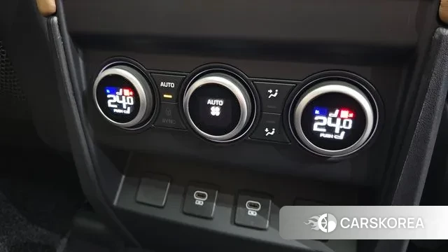 Land Rover Defender (L663) id 3711161 из Кореи 9