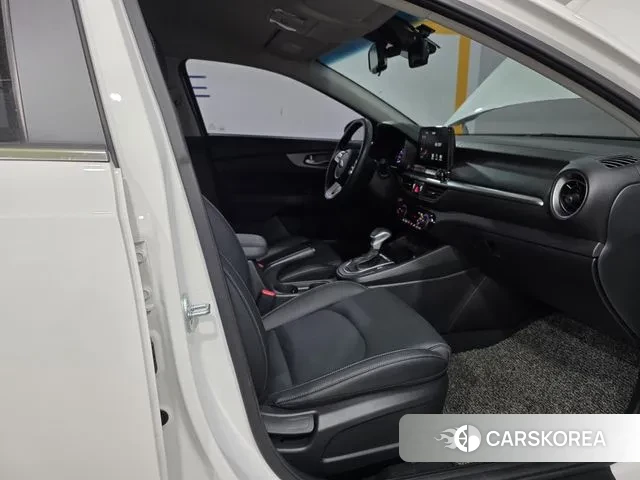 Kia Come New K3 id 3641234 из Кореи 9