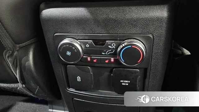 Ford Explorer 6th Generation id 4534282 из Кореи 9