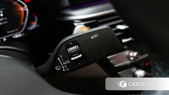 BMW 5 Series (G30) id 2979412 из Кореи 9