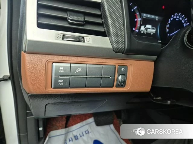 Ssangyong Rexton Sports id 4245979 из Кореи 9