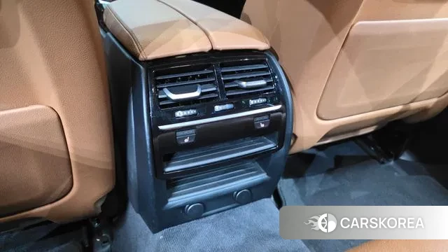 BMW 5 Series (G30) id 3004943 из Кореи 9