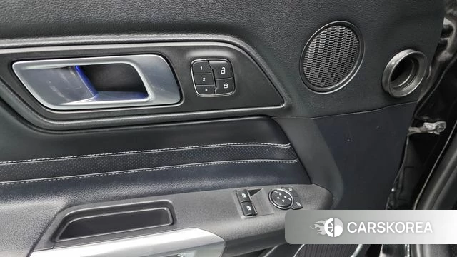 Ford Mustang id 4197147 из Кореи 9