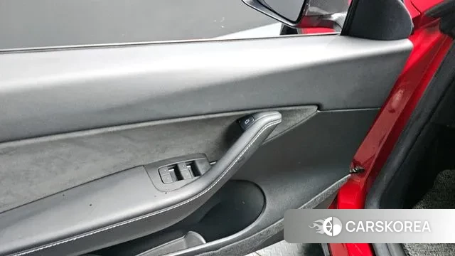 Tesla Model Y id 3175291 из Кореи 9