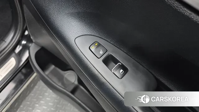 Hyundai Grandeur IG id 3599023 из Кореи 9