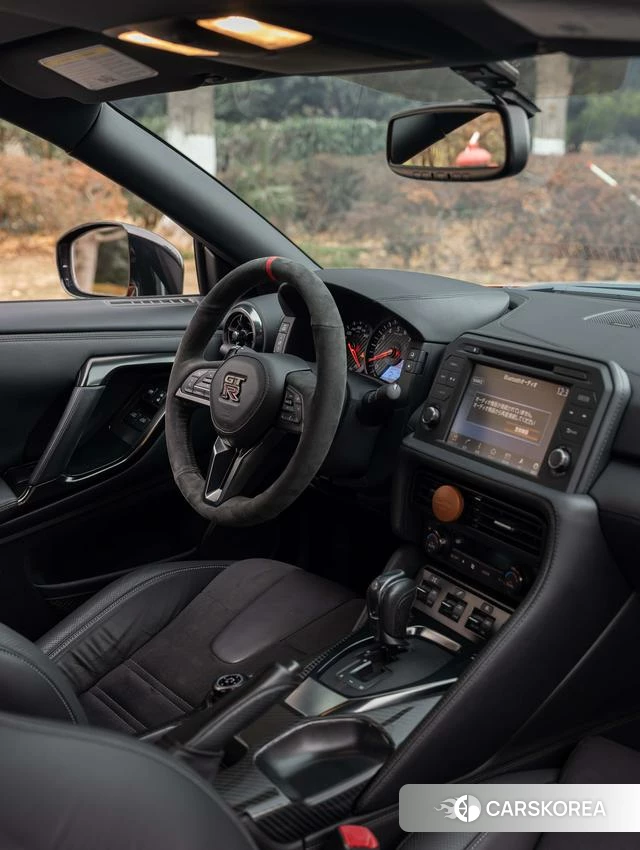 Nissan GT-R id 4239671 из Китая 9