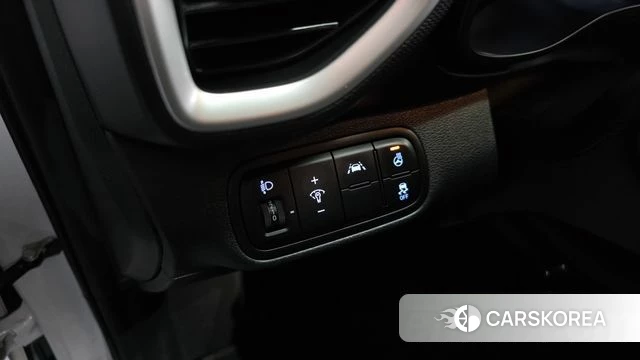 Hyundai Venue id 3884607 из Кореи 9