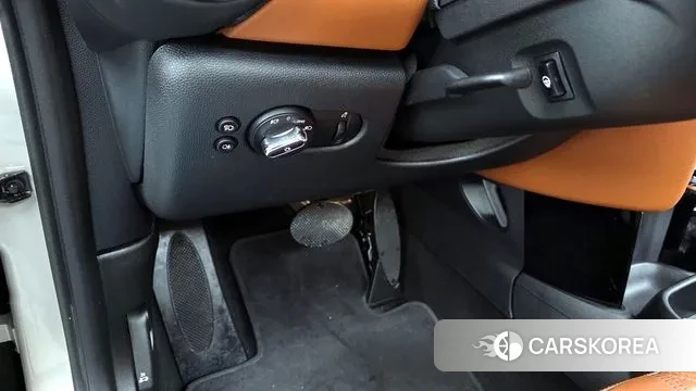 Mini Cooper S Convertible id 3708012 из Кореи 9