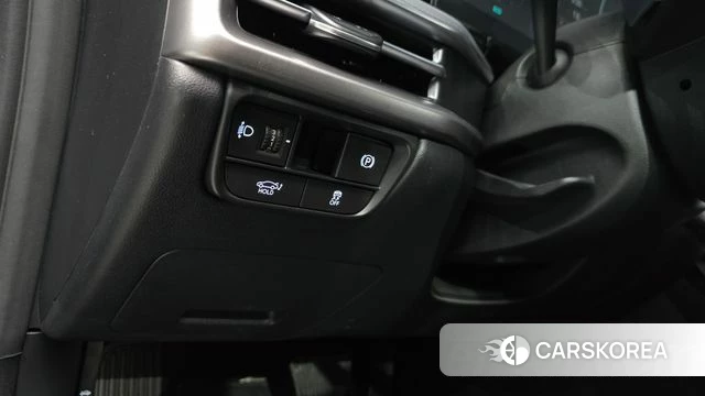 Hyundai Grandeur (GN7) id 3915052 из Кореи 9