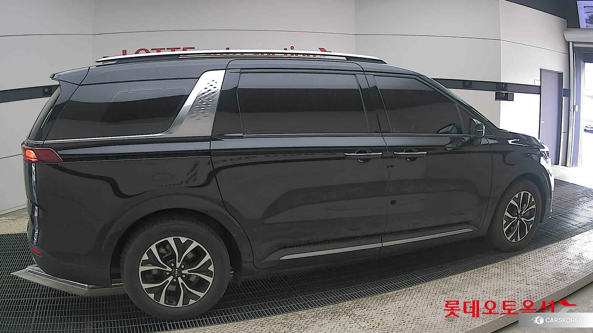Kia Carnival id 4289587 из Кореи 9