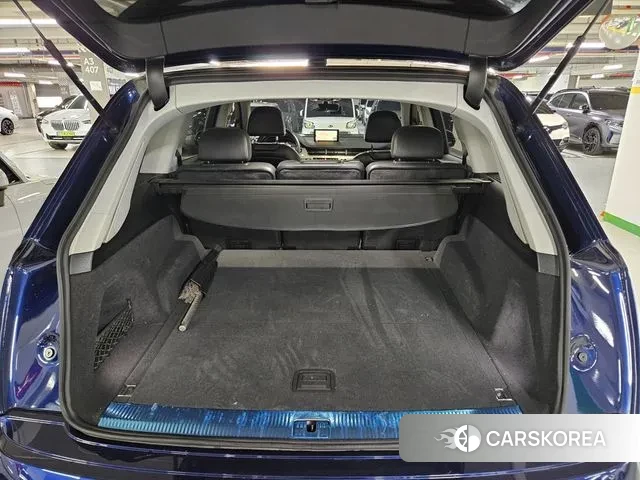 Audi Q7 (4M) id 3187985 из Кореи 9