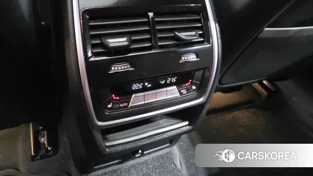 BMW X6 (G06) id 3458785 из Кореи 9