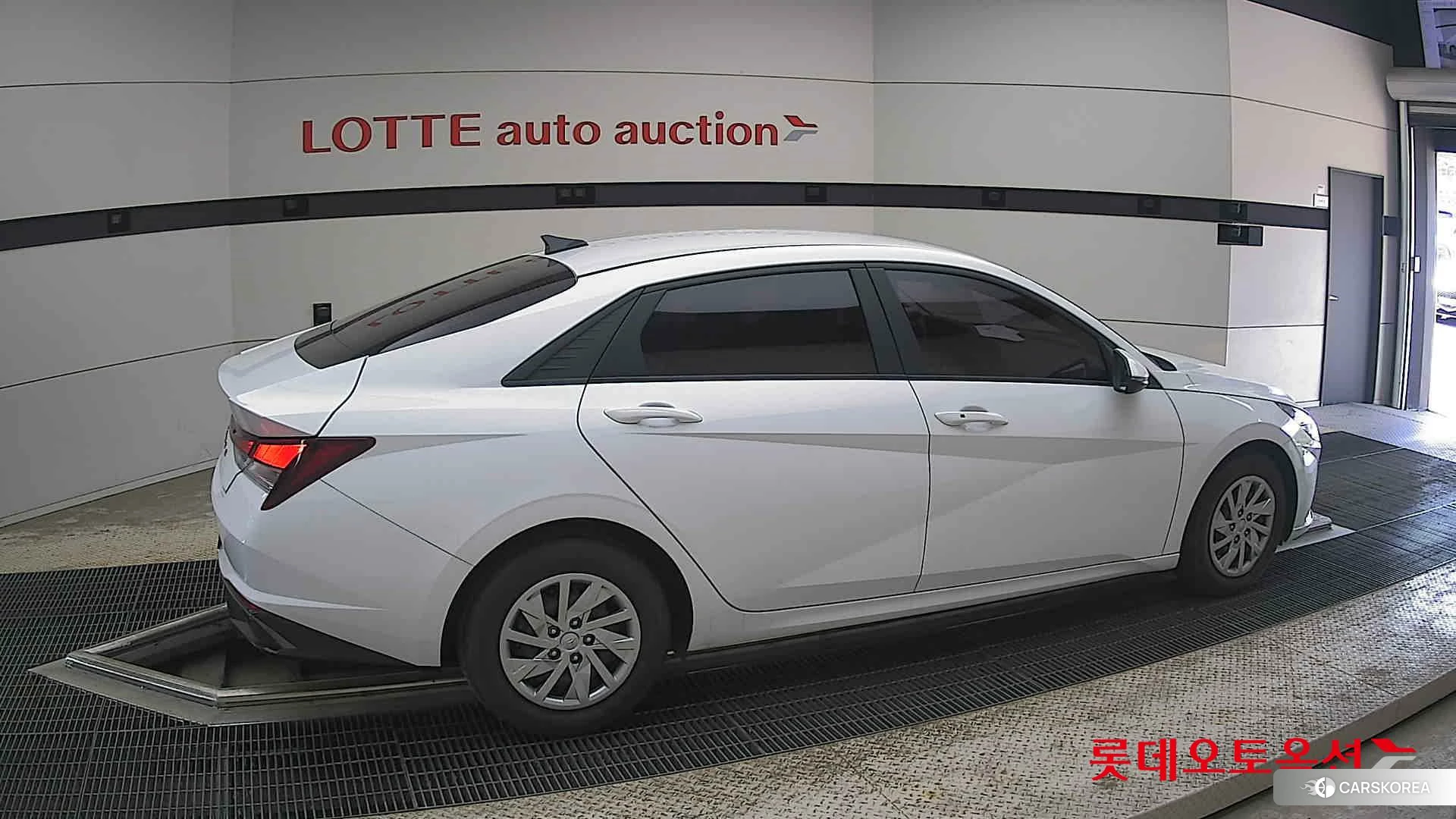 Hyundai Avante id 4289490 из Кореи 9