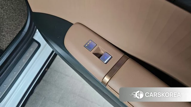 Hyundai Grandeur Hybrid (GN7) id 3963879 из Кореи 9