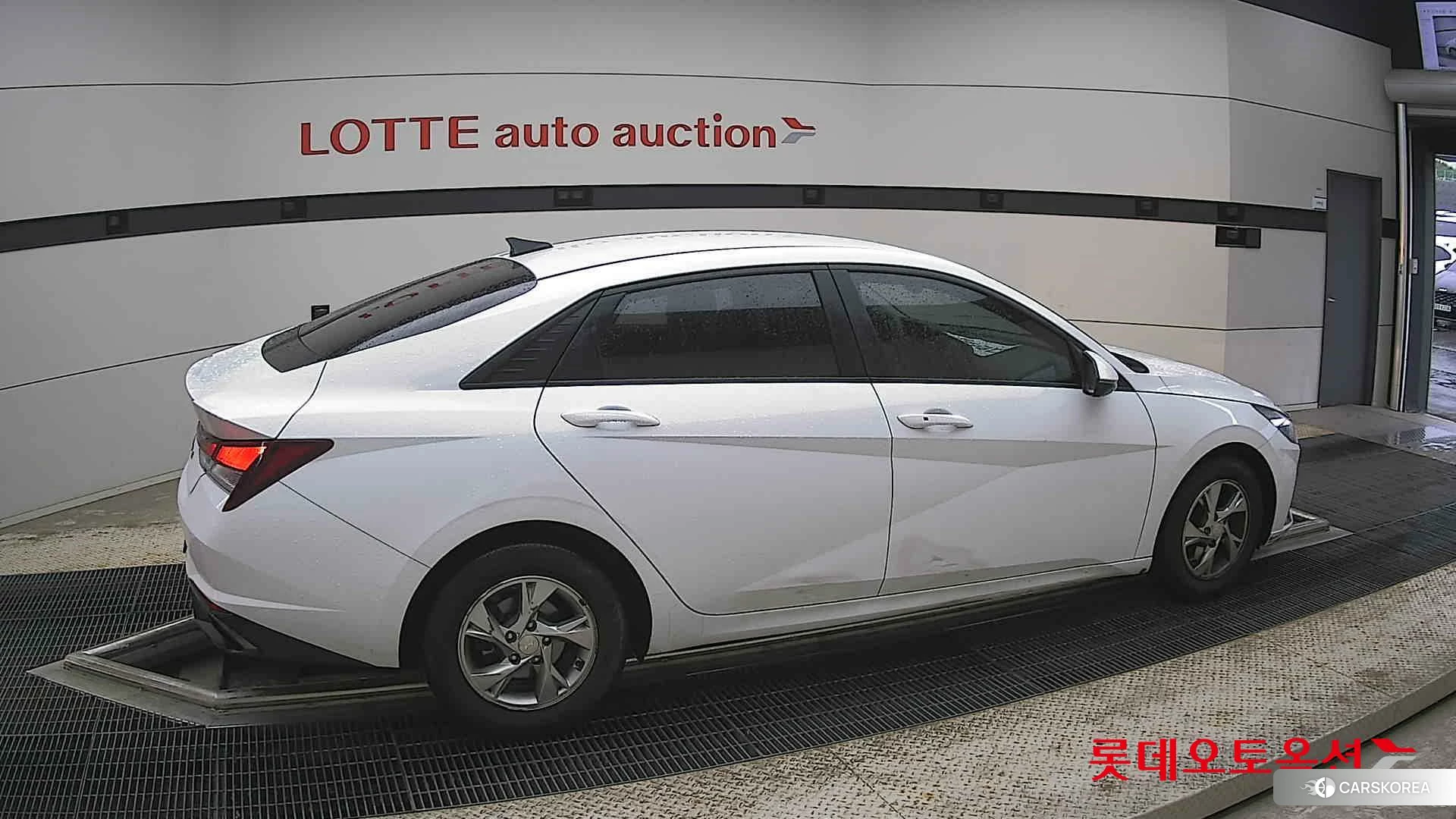Hyundai Avante id 4352349 из Кореи 9