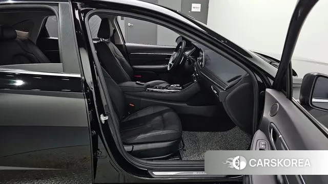 Hyundai Sonata (DN8) id 3007963 из Кореи 9