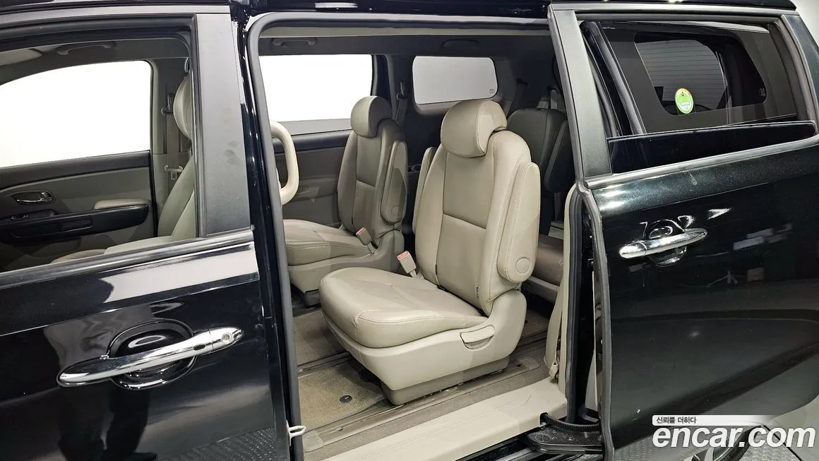 Kia All New Carnival id 1890972 из Кореи 9