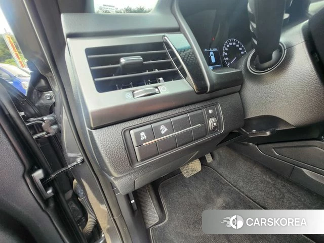 Ssangyong The New Rexton Sport id 4262719 из Кореи 9