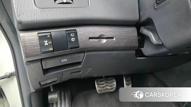 Ssangyong Korando Turismo id 4225783 из Кореи 9