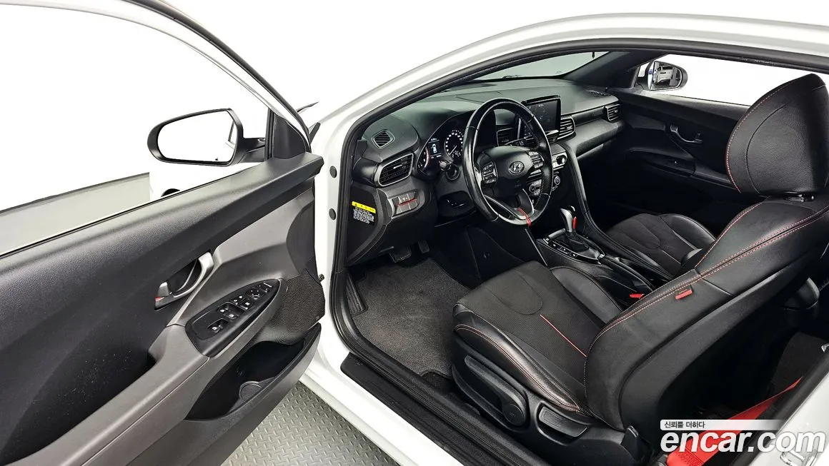 Hyundai Veloster (JS) id 1870591 из Кореи 9