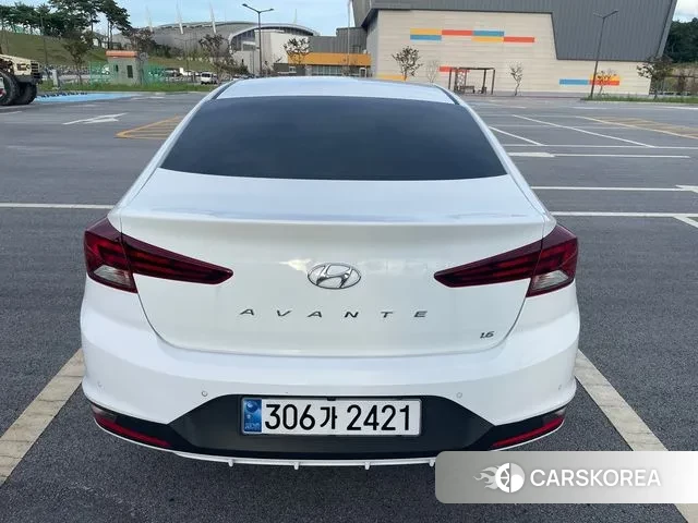 Hyundai The New Avante AD id 3034161 из Кореи 9