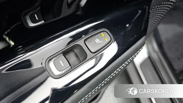 Kia Niro EV id 3508921 из Кореи 9