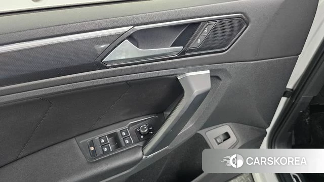 Volkswagen Tiguan second Generation id 4596200 из Кореи 9