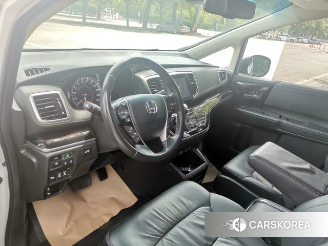Honda Odyssey id 4258644 из Китая 9