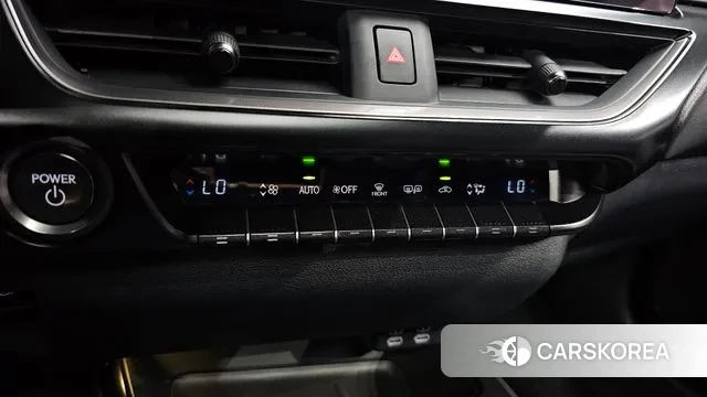 Lexus UX250h id 2889354 из Кореи 9